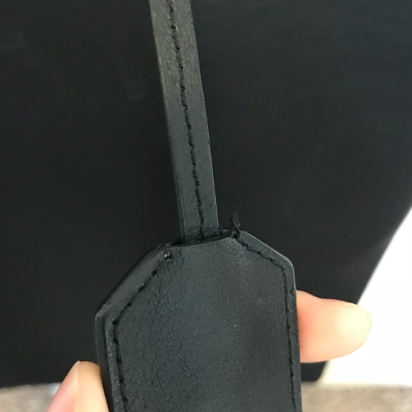 Saint Laurent Meduim North South Tote - Picture 5 of 8